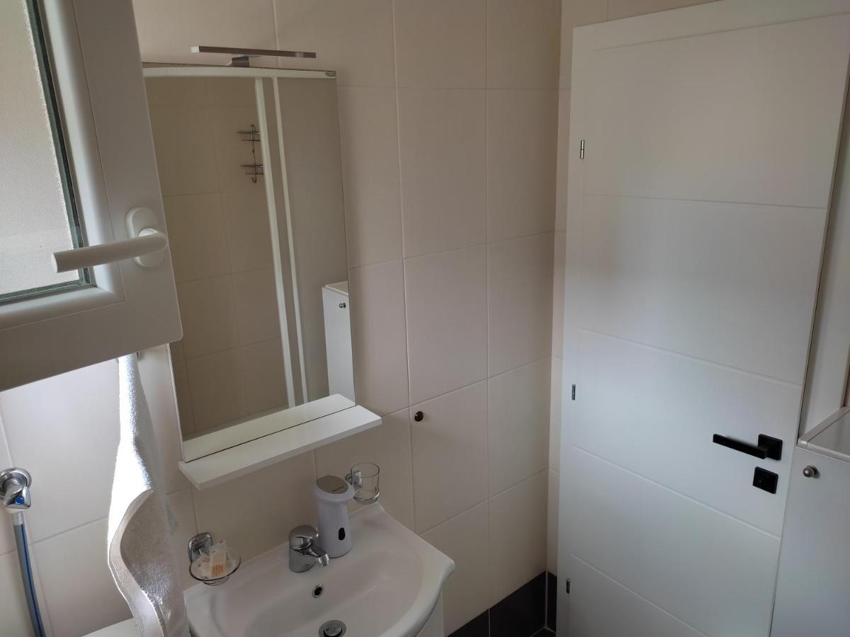 Musa Apartment Gradac  Esterno foto
